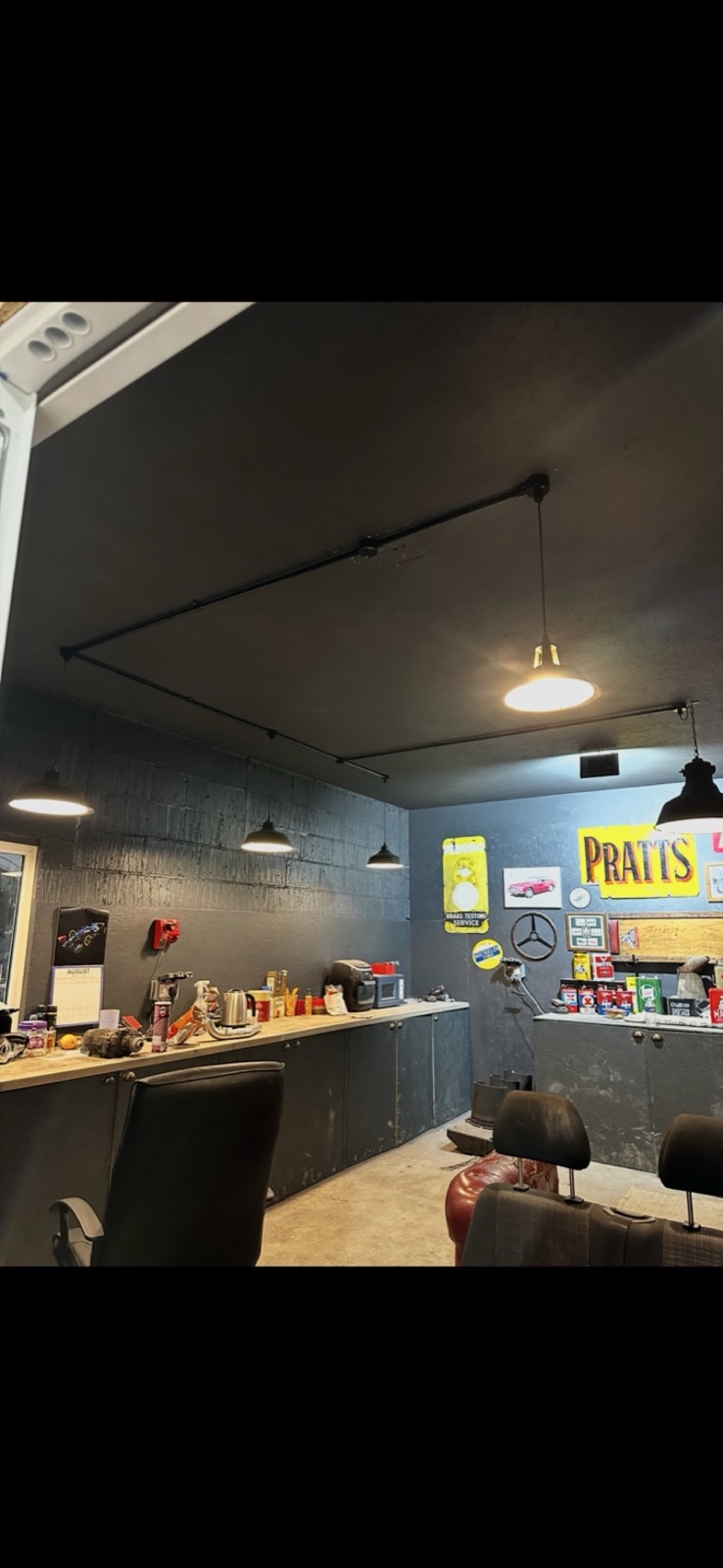 Commercial barber shop lighting